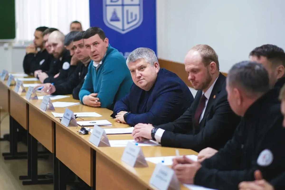 Накануне 23 февраля