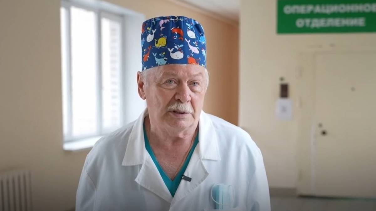 В День медика Александр Дронов рассказал о Заслуженном враче РФ Евгении Лебедеве