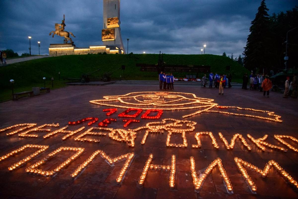 Новгородская область присоединилась к акции «Огненные картины войны»